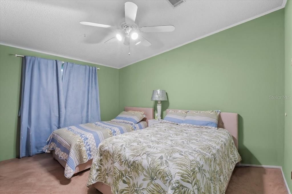For Sale: $449,000 (3 beds, 2 baths, 1959 Square Feet)