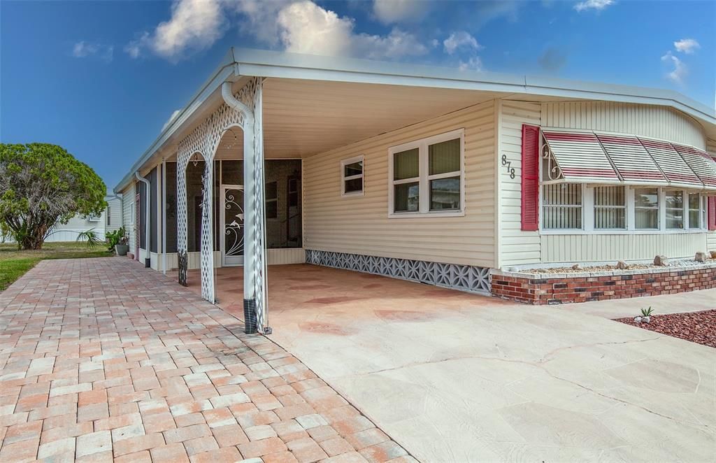 For Sale: $175,000 (2 beds, 2 baths, 1272 Square Feet)