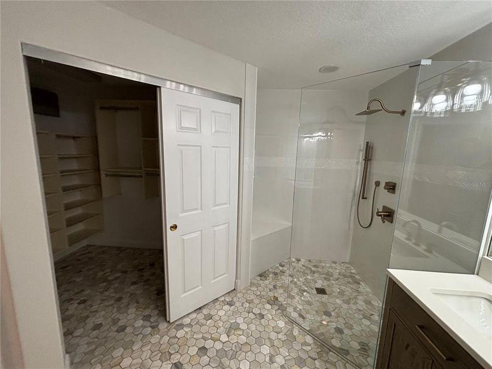 В аренду: $3,500 (2 спален, 2 ванн, 1804 Квадратных фут)