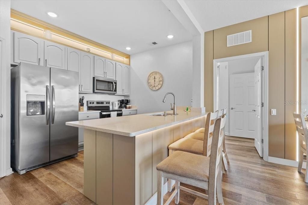 For Sale: $575,000 (3 beds, 2 baths, 1247 Square Feet)