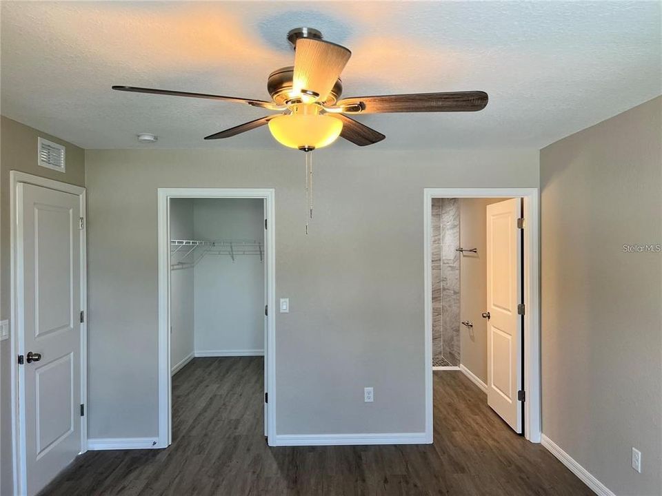 For Sale: $329,000 (3 beds, 2 baths, 1400 Square Feet)