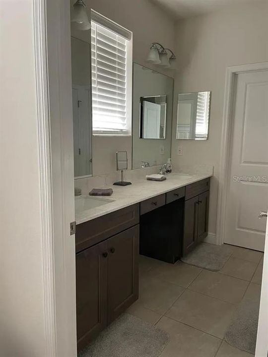 For Rent: $3,800 (3 beds, 2 baths, 1890 Square Feet)