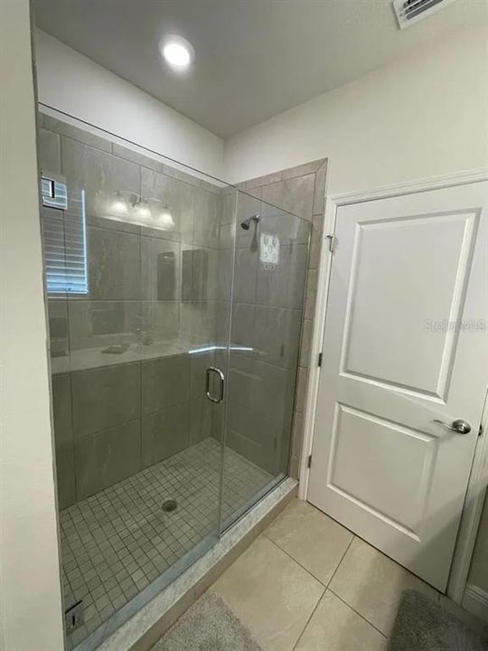 For Rent: $3,800 (3 beds, 2 baths, 1890 Square Feet)