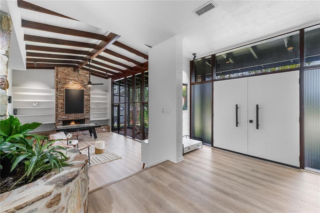 For Rent: $5,975 (3 beds, 2 baths, 2337 Square Feet)