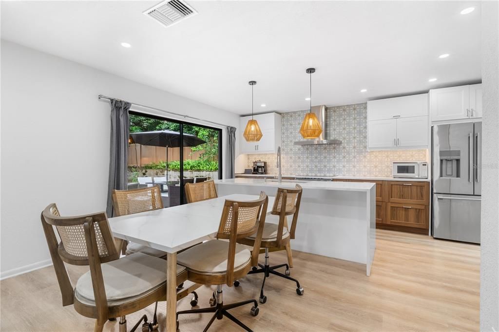For Rent: $5,975 (3 beds, 2 baths, 2337 Square Feet)