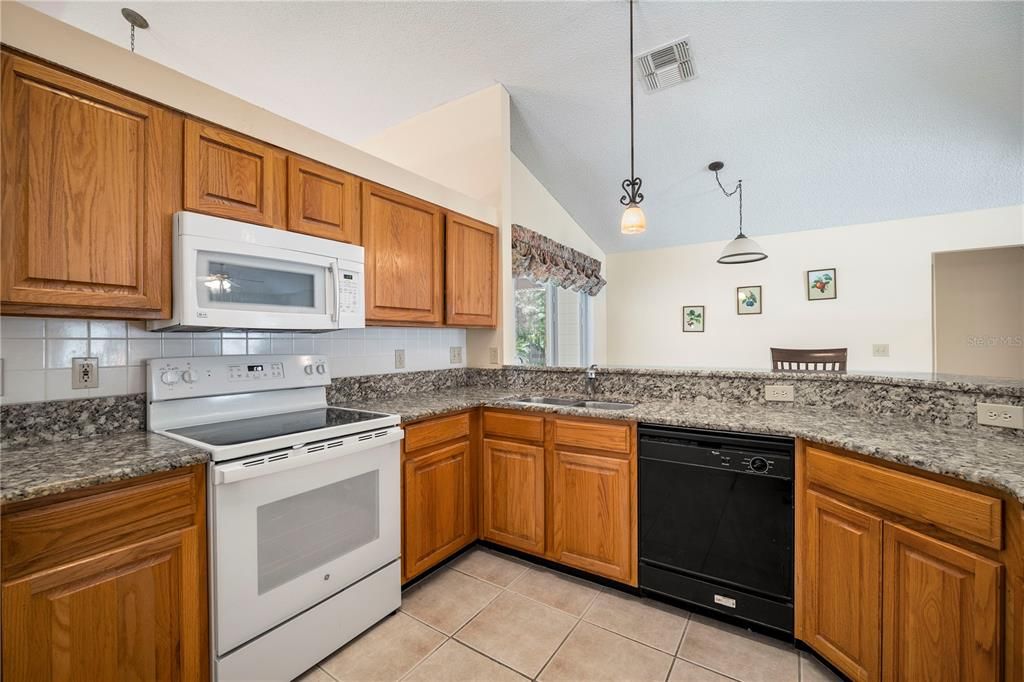 For Sale: $430,000 (4 beds, 2 baths, 2250 Square Feet)