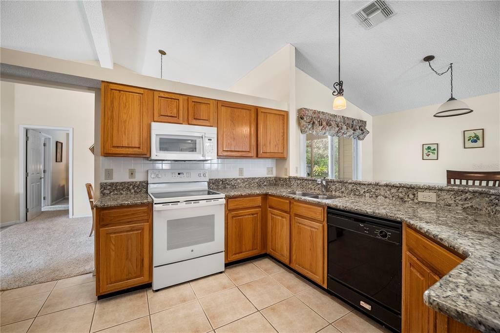 For Sale: $430,000 (4 beds, 2 baths, 2250 Square Feet)