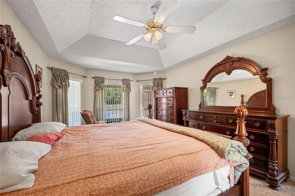 For Sale: $430,000 (4 beds, 2 baths, 2250 Square Feet)