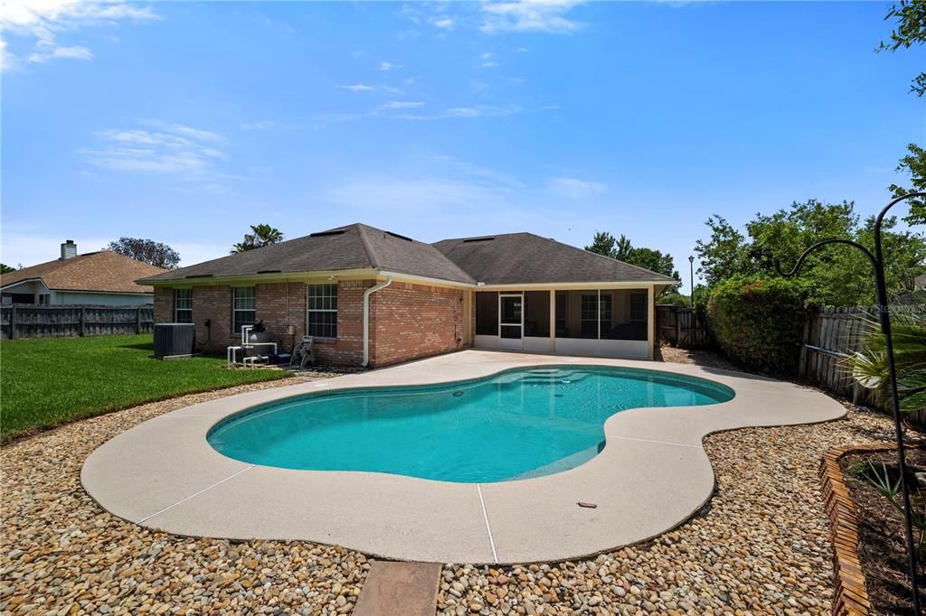 For Sale: $430,000 (4 beds, 2 baths, 2250 Square Feet)
