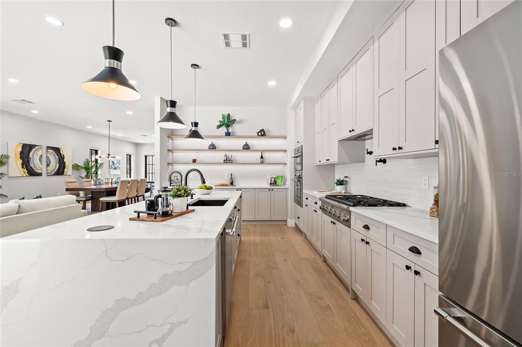 For Sale: $1,200,000 (5 beds, 4 baths, 3238 Square Feet)