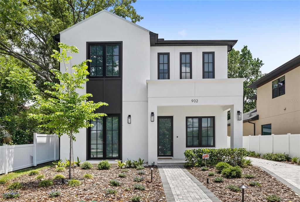 For Sale: $1,200,000 (5 beds, 4 baths, 3238 Square Feet)