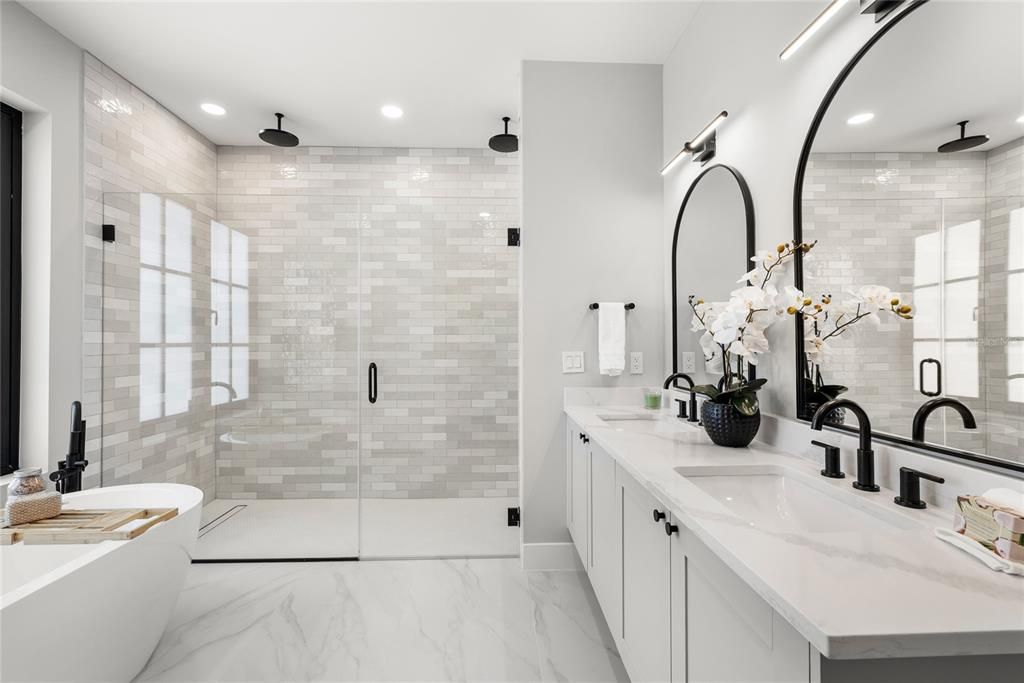 For Sale: $1,200,000 (5 beds, 4 baths, 3238 Square Feet)