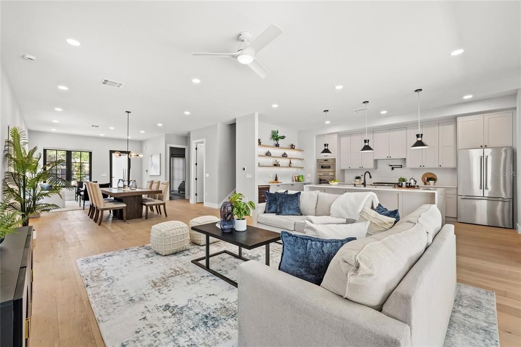 For Sale: $1,200,000 (5 beds, 4 baths, 3238 Square Feet)