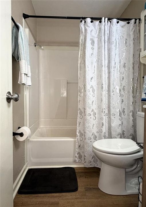 En Venta: $299,000 (3 camas, 1 baños, 1000 Pies cuadrados)