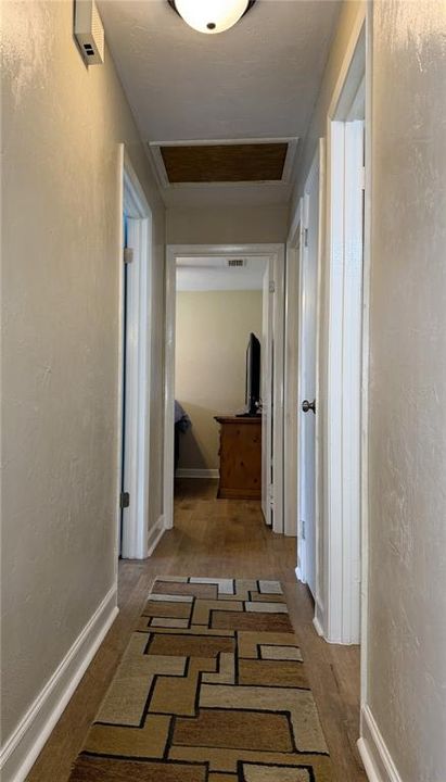 En Venta: $299,000 (3 camas, 1 baños, 1000 Pies cuadrados)