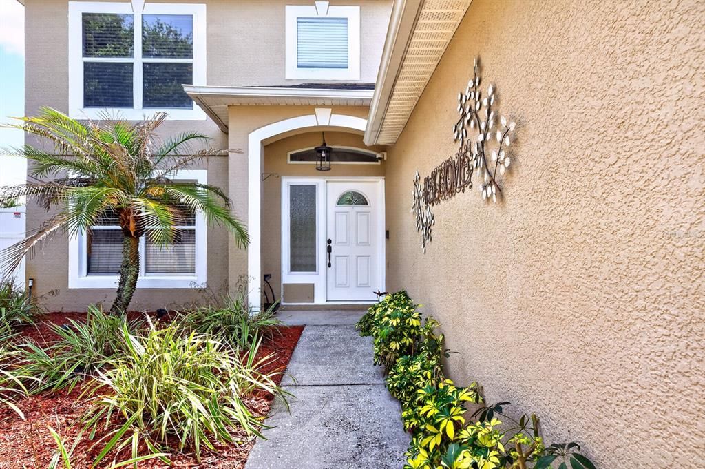 Active With Contract: $475,000 (5 beds, 2 baths, 2170 Square Feet)