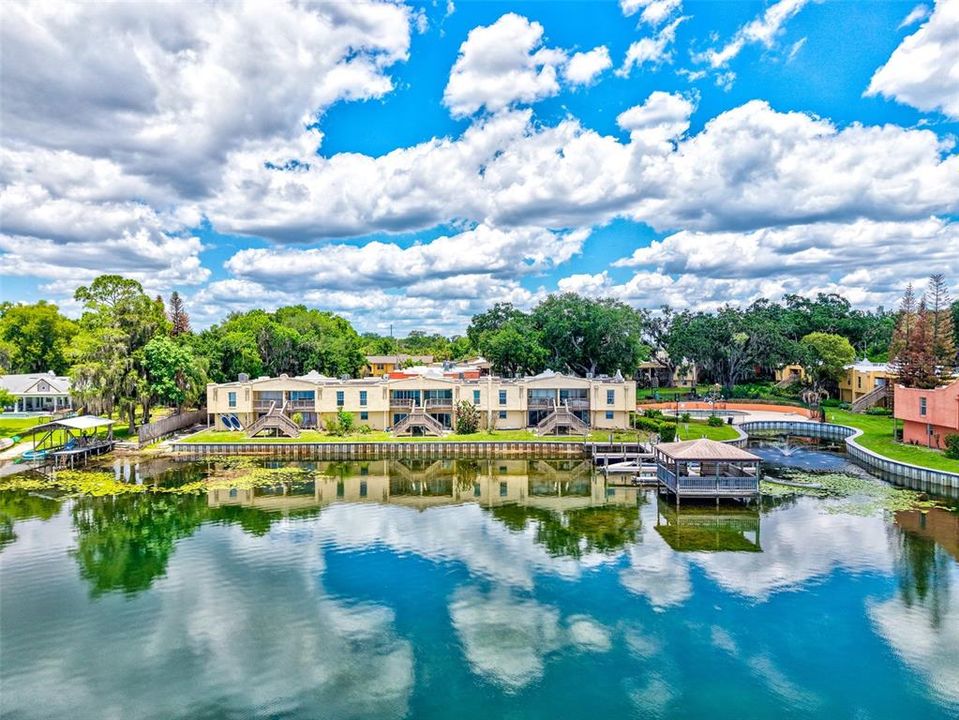 For Sale: $174,900 (3 beds, 2 baths, 1181 Square Feet)