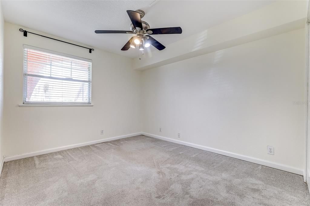 For Sale: $174,900 (3 beds, 2 baths, 1181 Square Feet)
