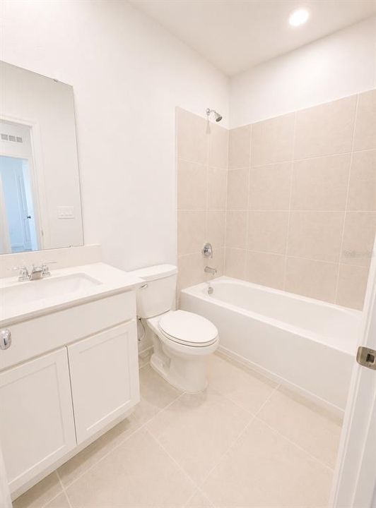 В аренду: $2,450 (3 спален, 2 ванн, 1689 Квадратных фут)