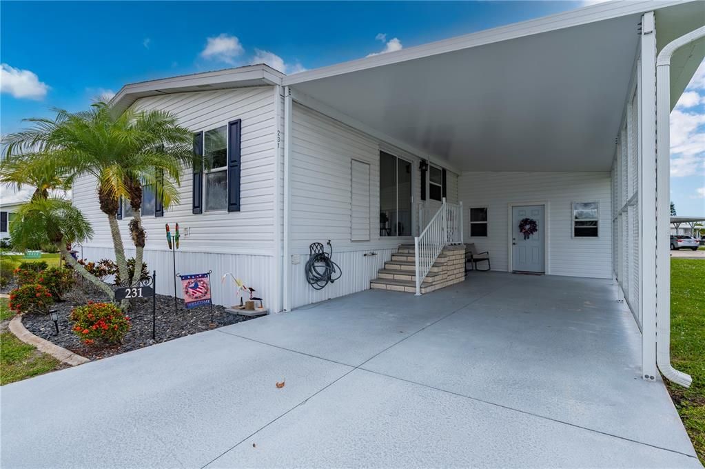 For Sale: $215,000 (3 beds, 2 baths, 1860 Square Feet)