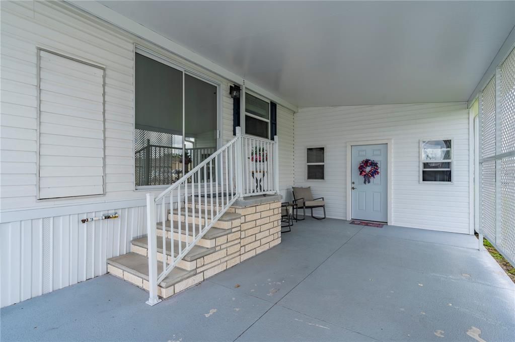 For Sale: $215,000 (3 beds, 2 baths, 1860 Square Feet)