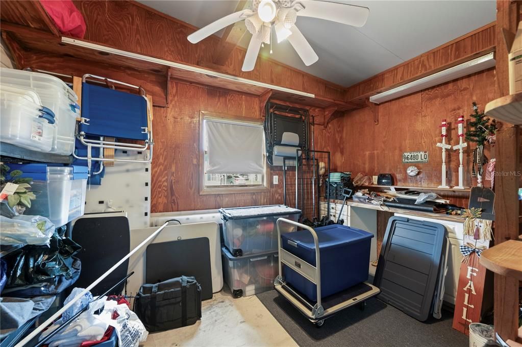 For Sale: $215,000 (3 beds, 2 baths, 1860 Square Feet)