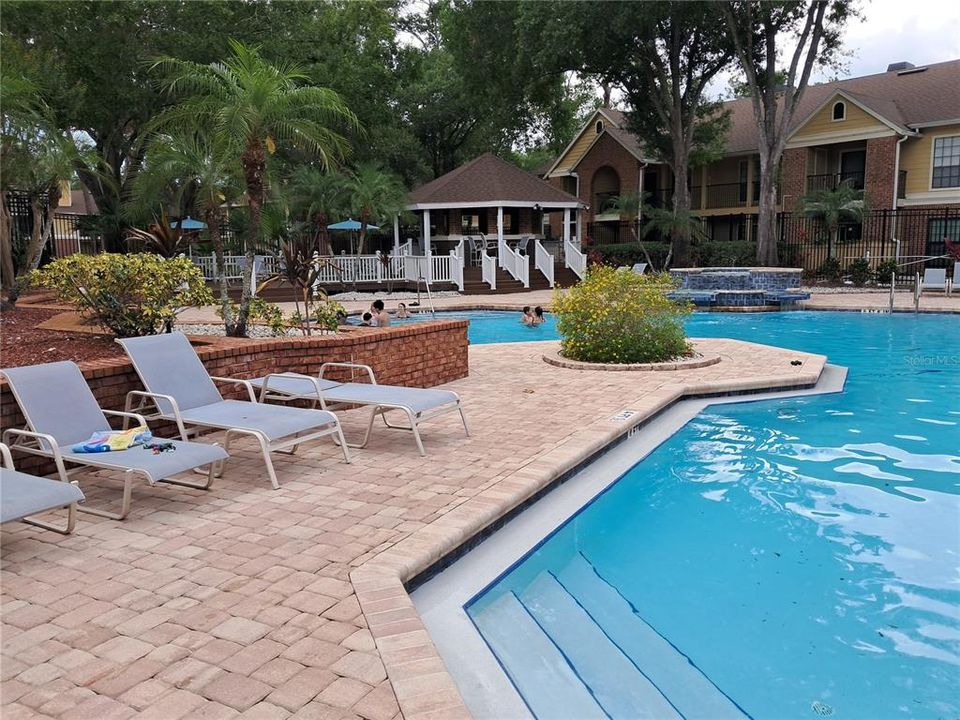 En Venta: $147,500 (2 camas, 2 baños, 918 Pies cuadrados)