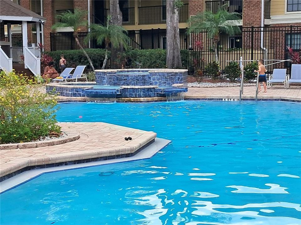 En Venta: $147,500 (2 camas, 2 baños, 918 Pies cuadrados)