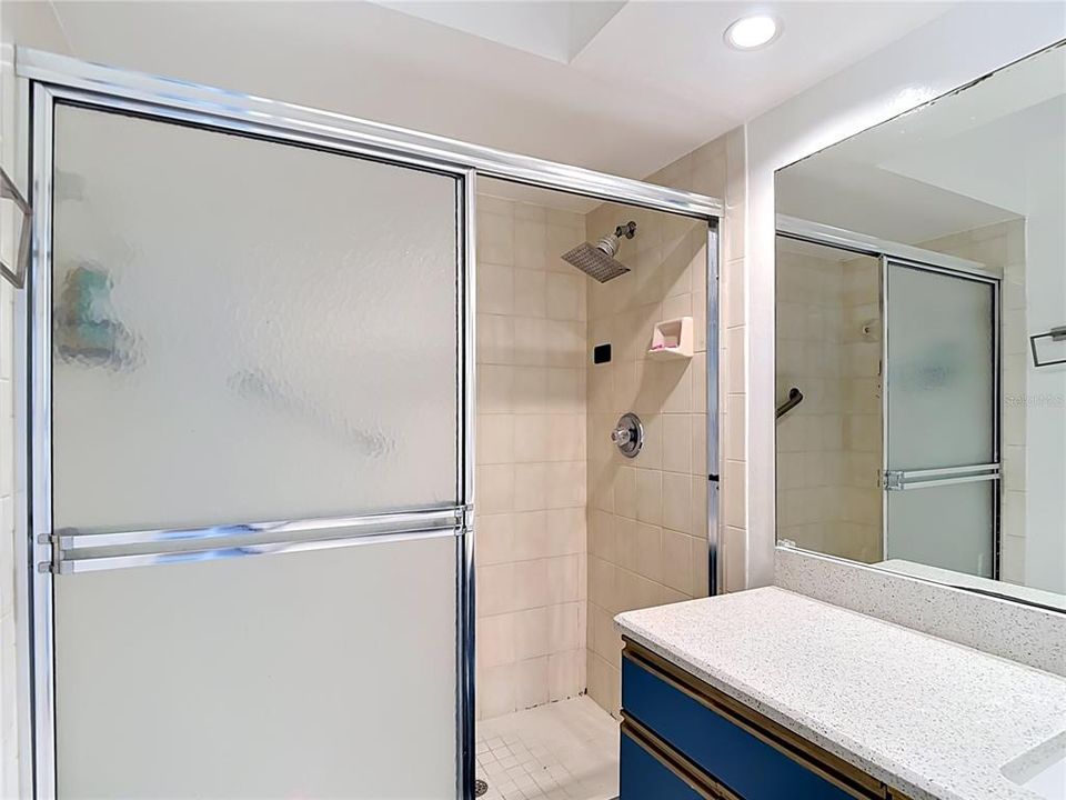 En Venta: $249,900 (2 camas, 2 baños, 1166 Pies cuadrados)