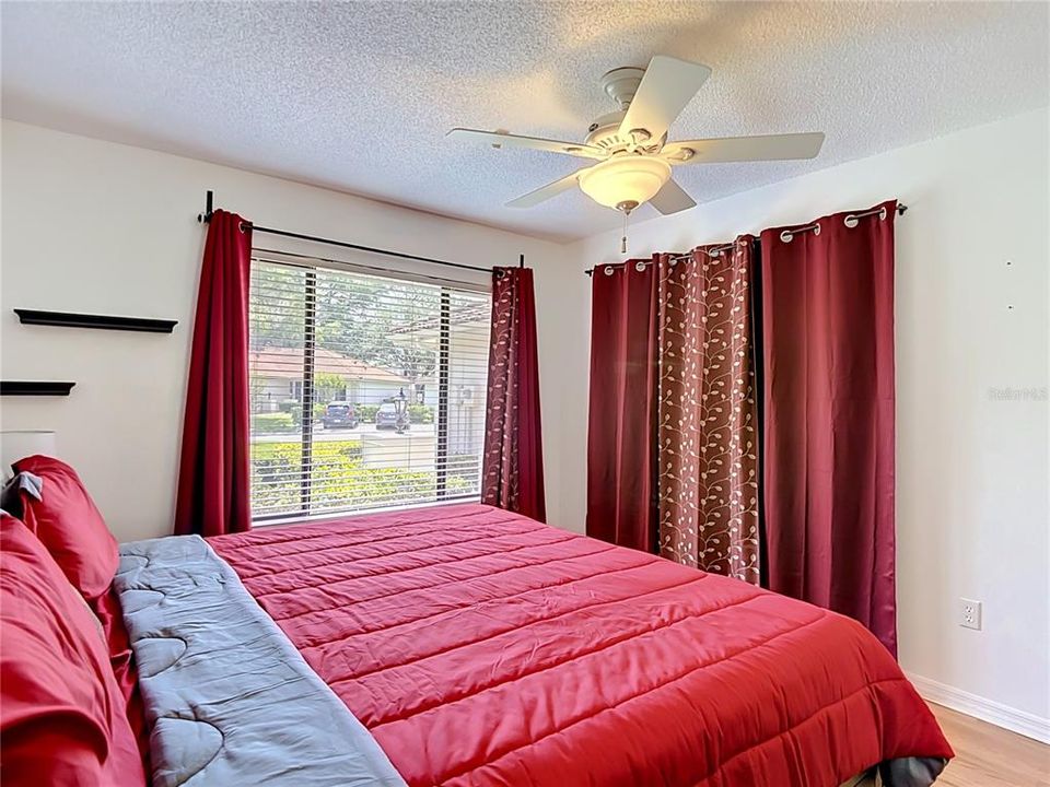 En Venta: $249,900 (2 camas, 2 baños, 1166 Pies cuadrados)