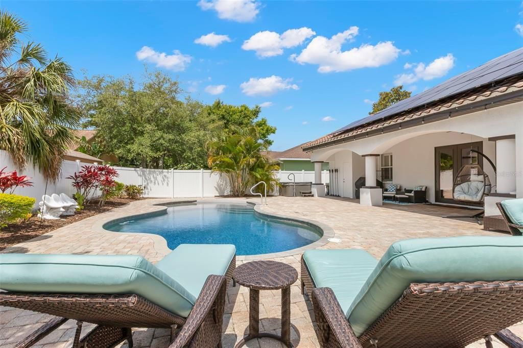 En Venta: $899,000 (3 camas, 3 baños, 3034 Pies cuadrados)