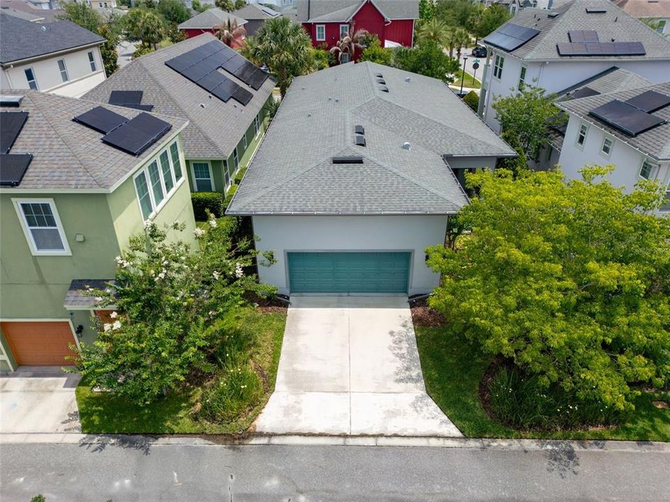 En Venta: $689,900 (3 camas, 2 baños, 2026 Pies cuadrados)