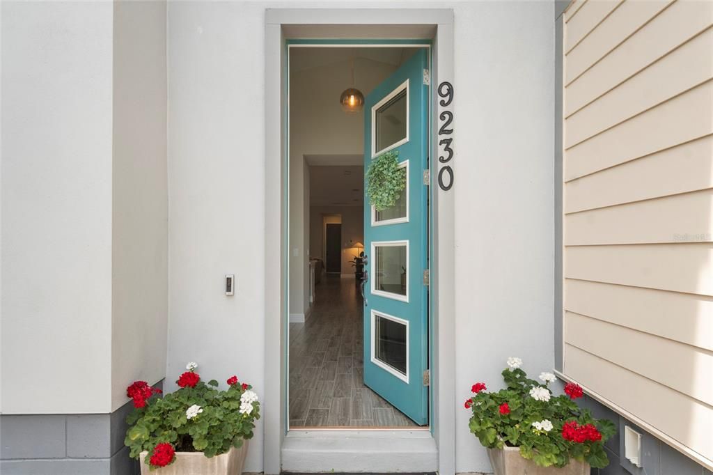 En Venta: $689,900 (3 camas, 2 baños, 2026 Pies cuadrados)