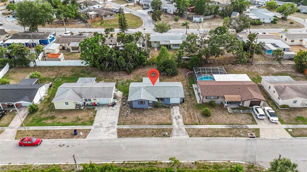 Под контрактом: $190,000 (2 спален, 1 ванн, 888 Квадратных фут)