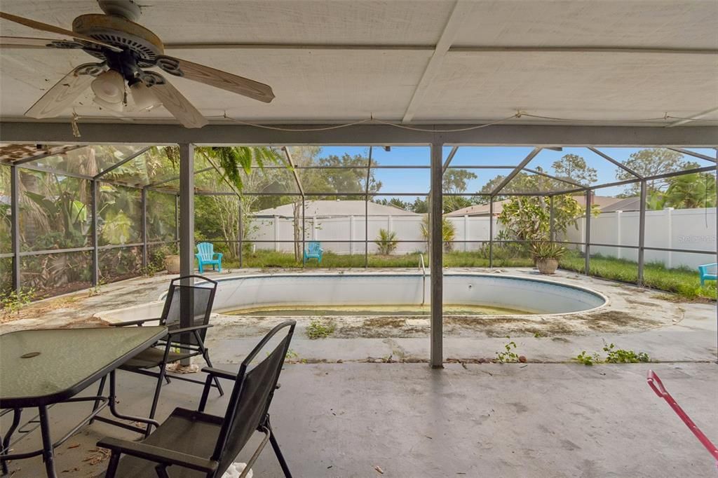 En Venta: $445,000 (3 camas, 2 baños, 1822 Pies cuadrados)