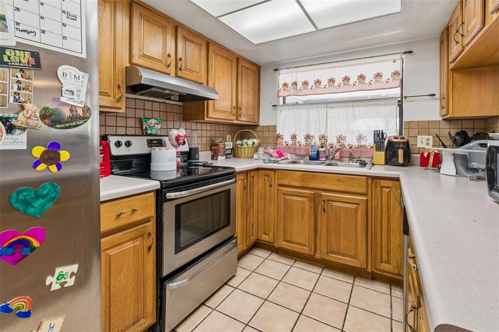 En Venta: $445,000 (3 camas, 2 baños, 1822 Pies cuadrados)