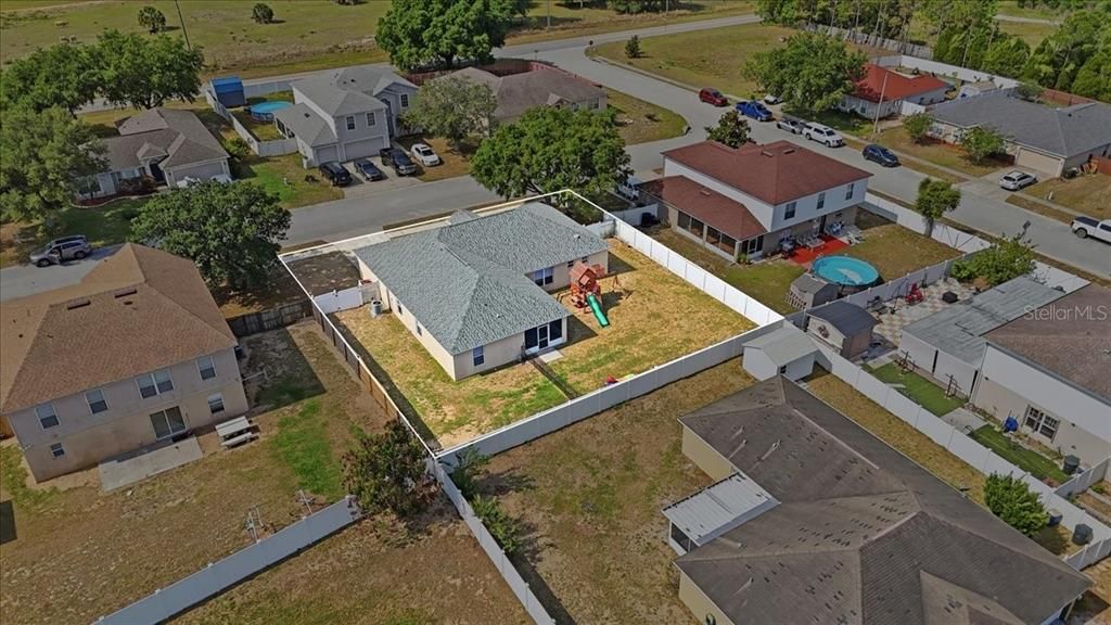 На продажу: $325,000 (4 спален, 2 ванн, 2236 Квадратных фут)