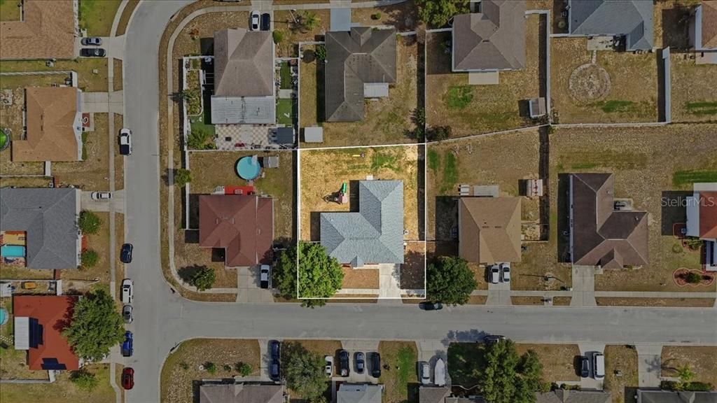 На продажу: $325,000 (4 спален, 2 ванн, 2236 Квадратных фут)