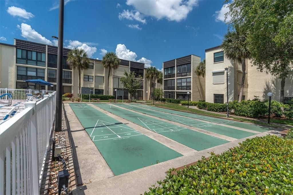 For Sale: $130,000 (1 beds, 1 baths, 665 Square Feet)