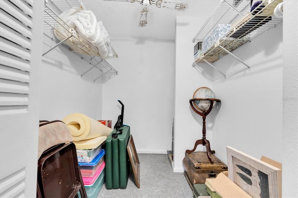 For Sale: $130,000 (1 beds, 1 baths, 665 Square Feet)