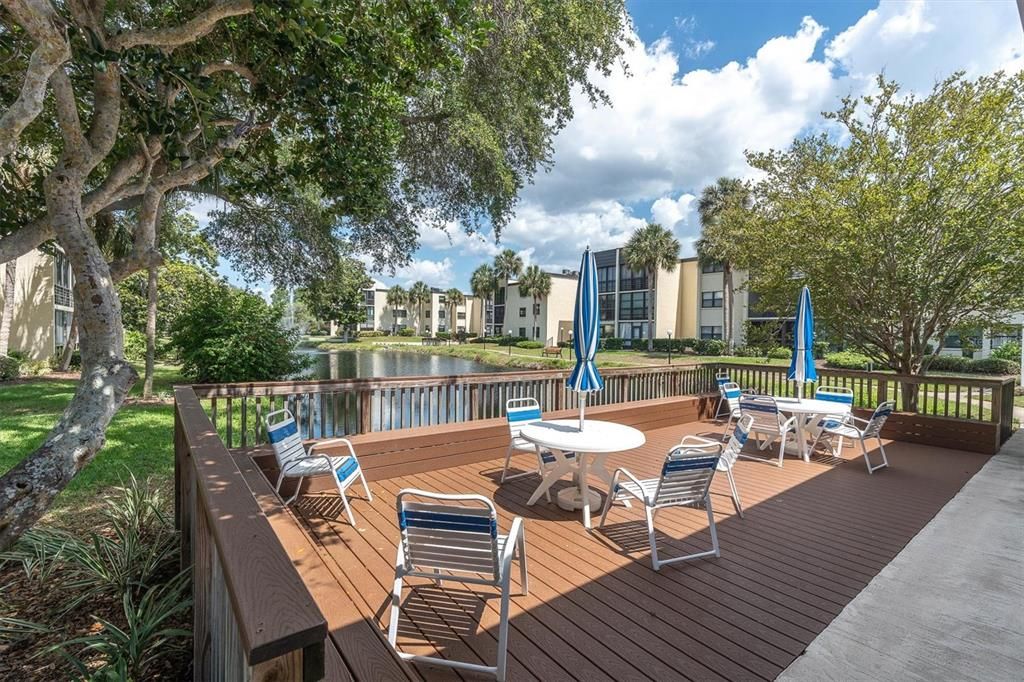 For Sale: $130,000 (1 beds, 1 baths, 665 Square Feet)