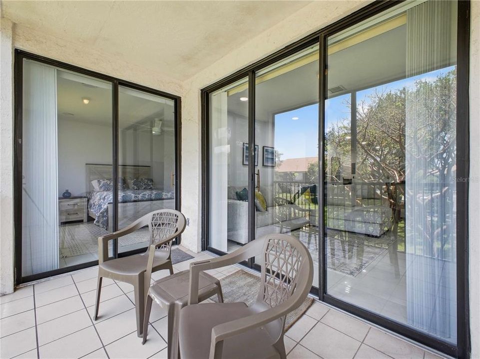 For Rent: $3,300 (3 beds, 2 baths, 1447 Square Feet)