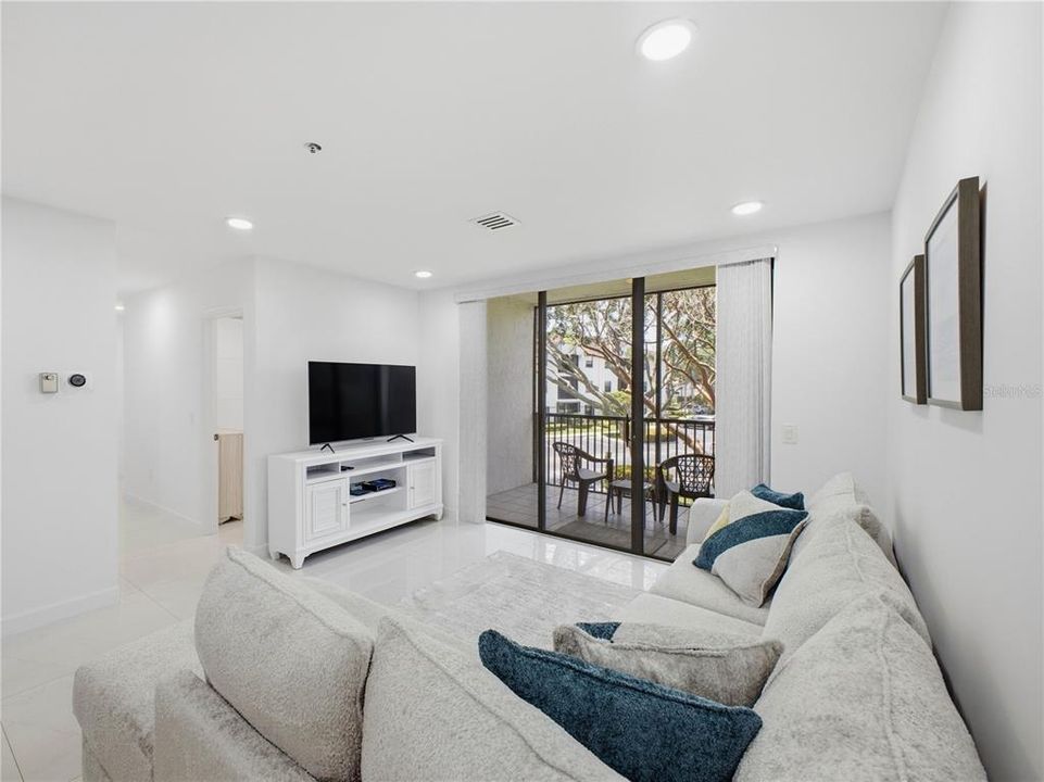 For Rent: $3,300 (3 beds, 2 baths, 1447 Square Feet)