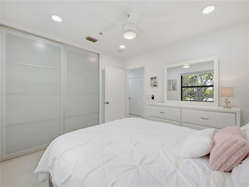 For Rent: $3,300 (3 beds, 2 baths, 1447 Square Feet)