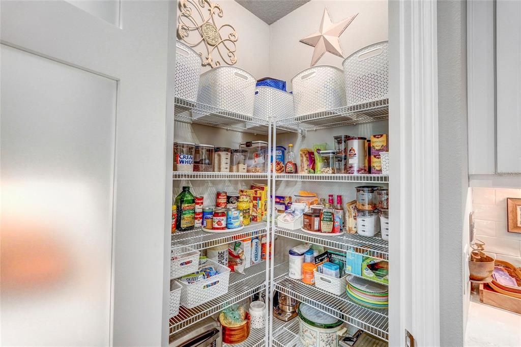 На продажу: $559,750 (2 спален, 2 ванн, 1634 Квадратных фут)