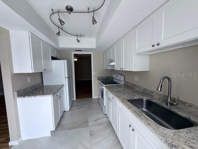 В аренду: $1,900 (2 спален, 2 ванн, 1545 Квадратных фут)