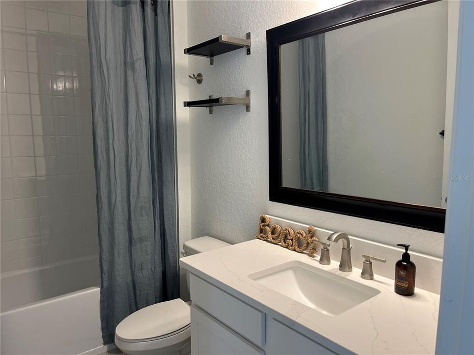 For Rent: $3,900 (4 beds, 3 baths, 2309 Square Feet)