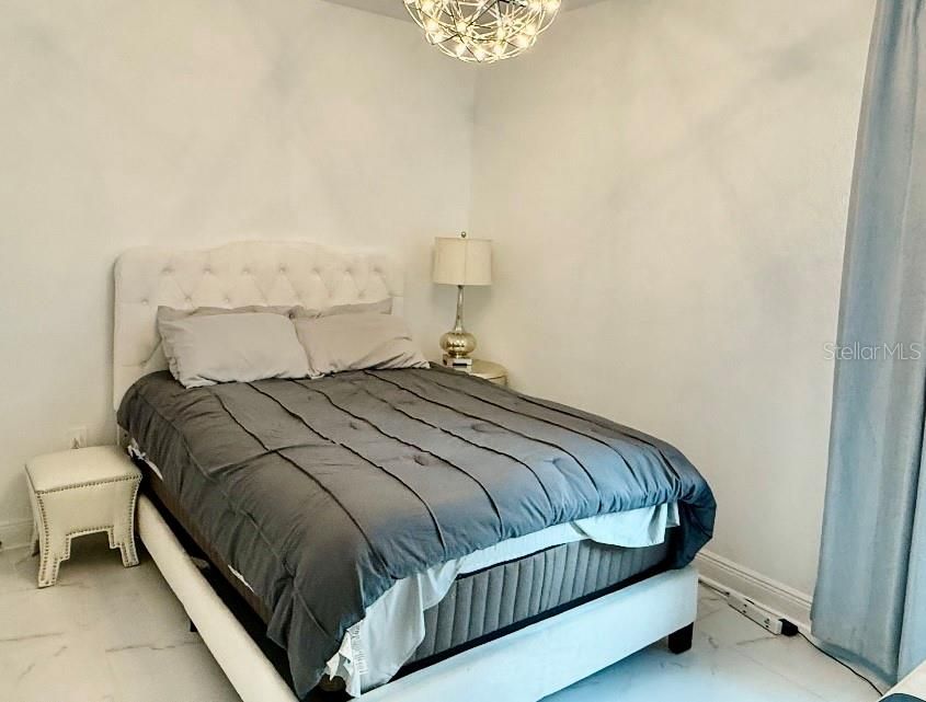 For Rent: $3,900 (4 beds, 3 baths, 2309 Square Feet)