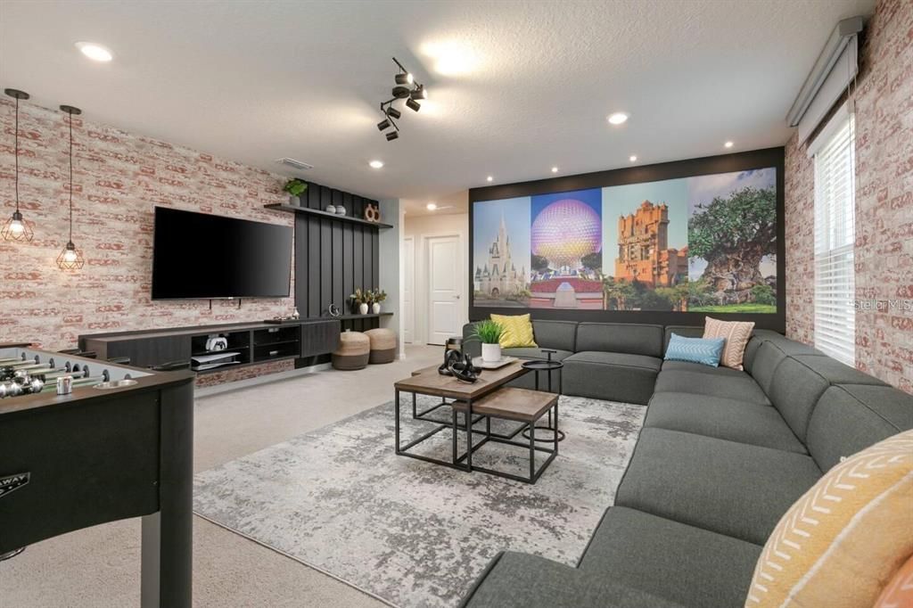 En Venta: $690,000 (7 camas, 5 baños, 3354 Pies cuadrados)