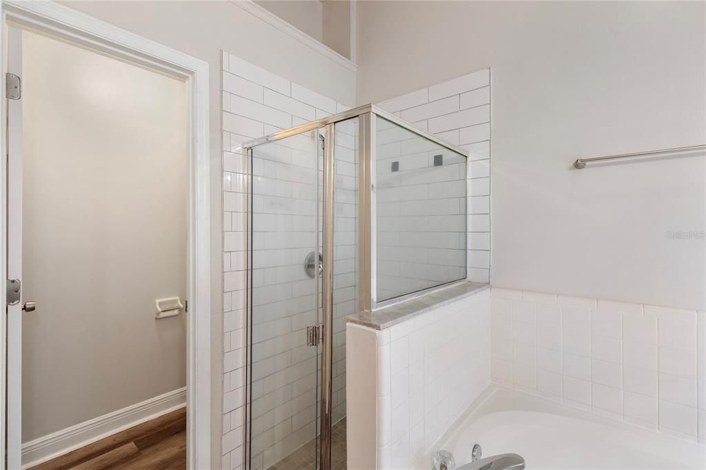 Activo con contrato: $339,900 (3 camas, 2 baños, 1643 Pies cuadrados)